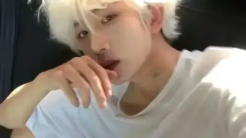 亚洲杯乒乓球女单决战：孙颖莎对王曼昱巅峰对决