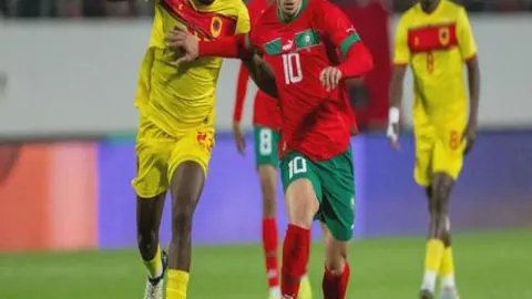 “B费本赛季进球数达29，创个人近三个赛季最佳纪录。”