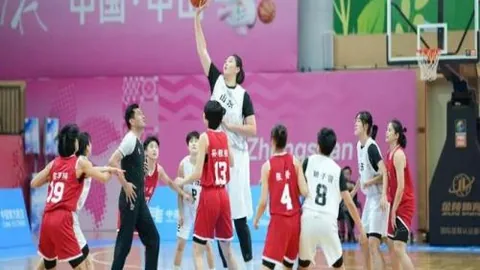 德国半场强势击破意大利防线，克莱因丁斯特立下头功，3-0领先意大利！